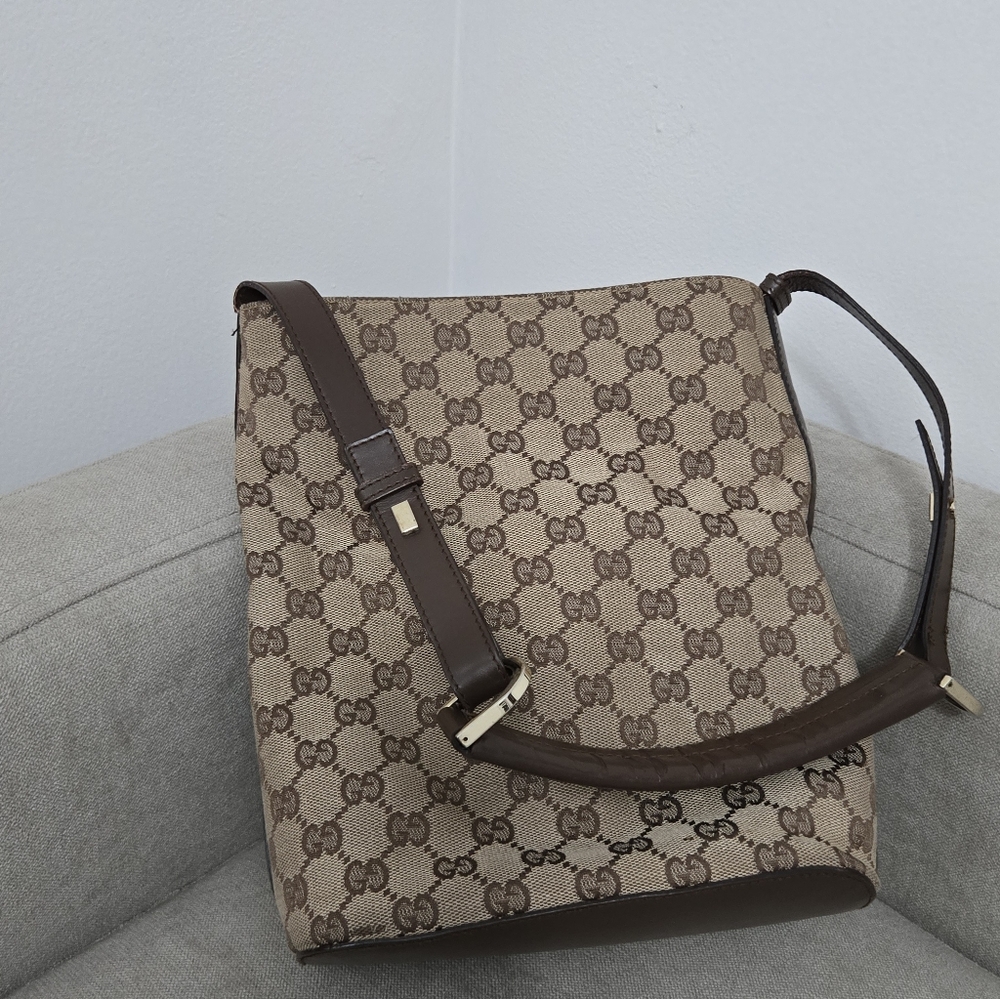 Vintage Gucci Canvas Shoulderbag